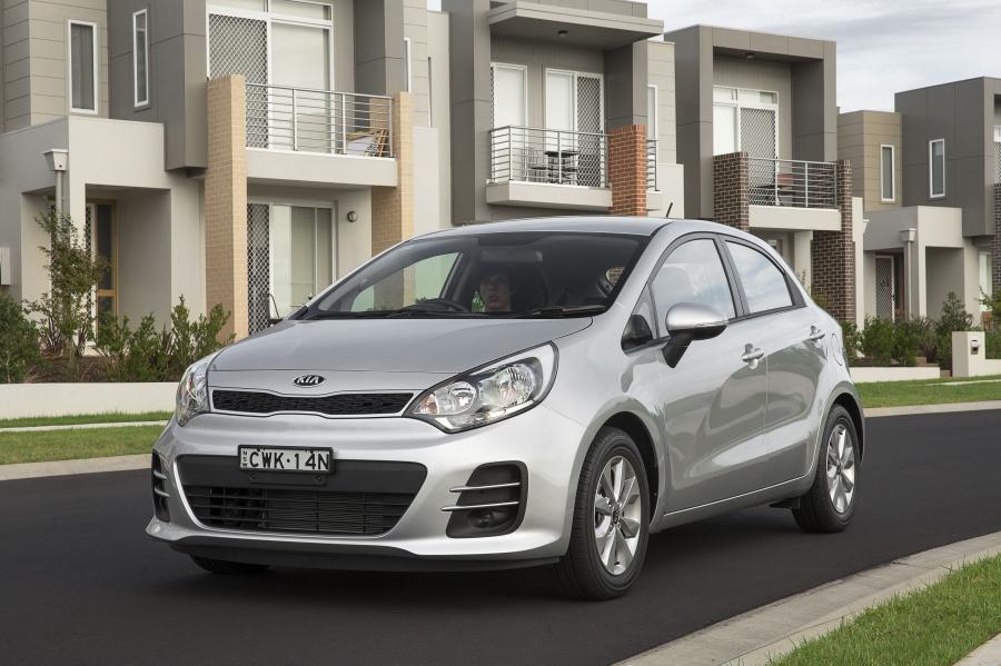Kia Rio 5-Door (AU) '2015